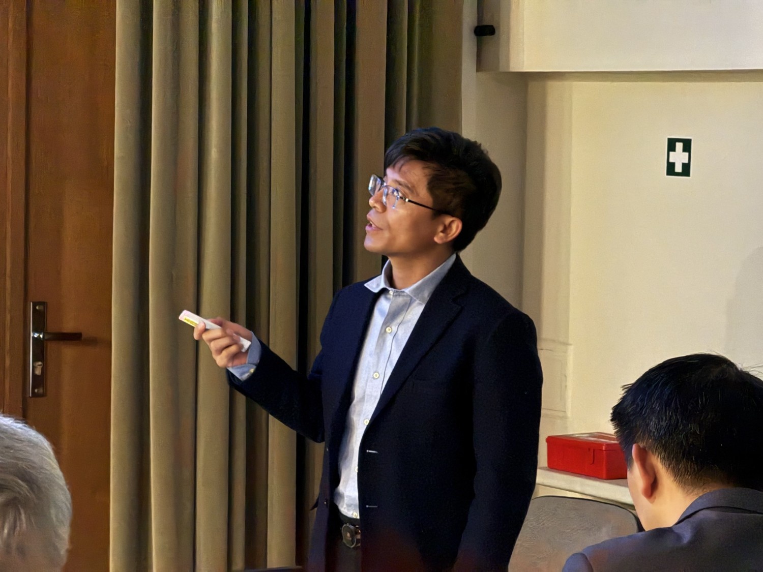 Prof. Yuxi Fu during his presentation